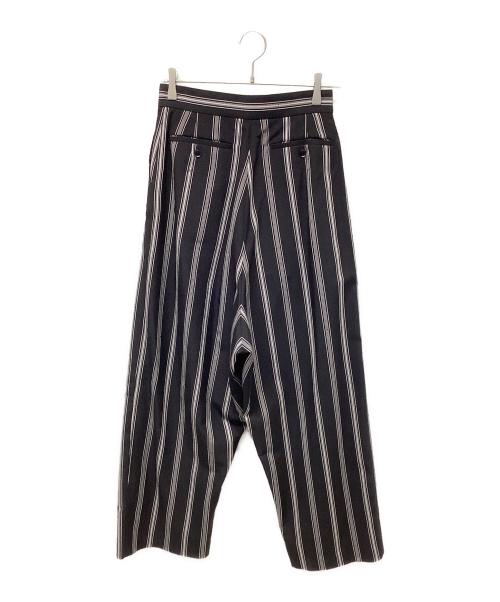 Y's（ワイズ）Y's (ワイズ) HARD TWISTED STRIPE PLEATED PANTS ブラック サイズ:2の古着・服飾アイテム