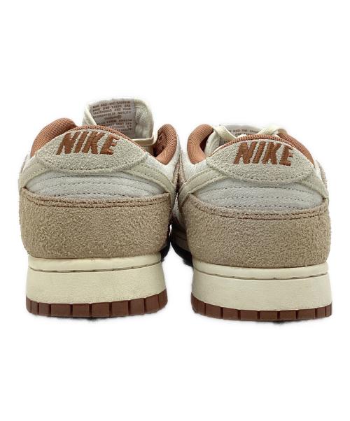 NIKE（ナイキ）NIKE (ナイキ) スニーカー ベージュ サイズ:28.5の古着・服飾アイテム