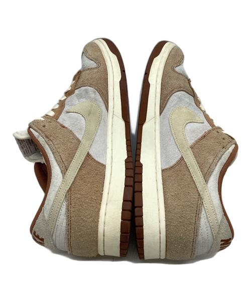NIKE（ナイキ）NIKE (ナイキ) スニーカー ベージュ サイズ:28.5の古着・服飾アイテム