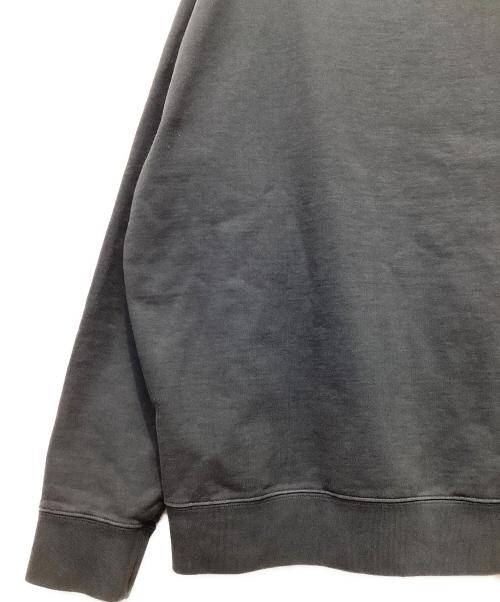 Maison Margiela（メゾンマルジェラ）Maison Margiela (メゾンマルジェラ) フロント刺繍ナンバリングスウェット チャコールグレー サイズ:Mの古着・服飾アイテム
