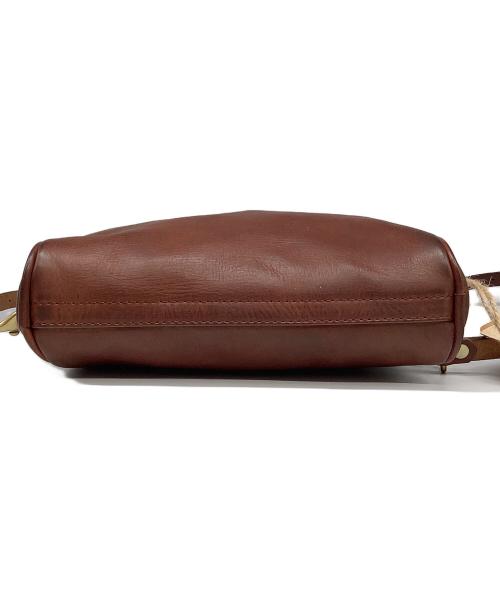 vasco（ヴァスコ）vasco (ヴァスコ) LEATHER OFFICER POUCH BAG(レザーオフィサーポーチバッグ） キャメルの古着・服飾アイテム