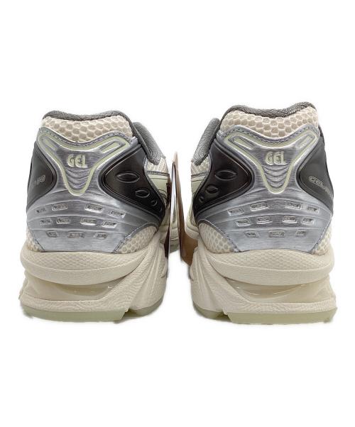 asics（アシックス）asics (アシックス) スニーカー ライトグレー×ホワイト サイズ:10.5の古着・服飾アイテム