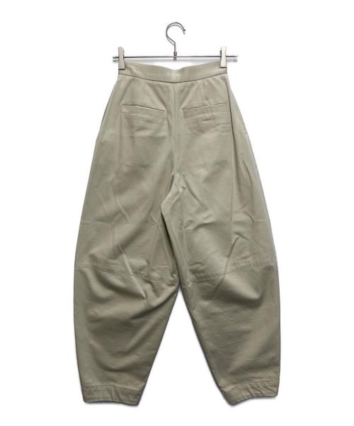 Curensology（カレンソロジー）Curensology (カレンソロジー) CLコットンカーヴィーPT ベージュ サイズ:SIZE36 未使用品の古着・服飾アイテム