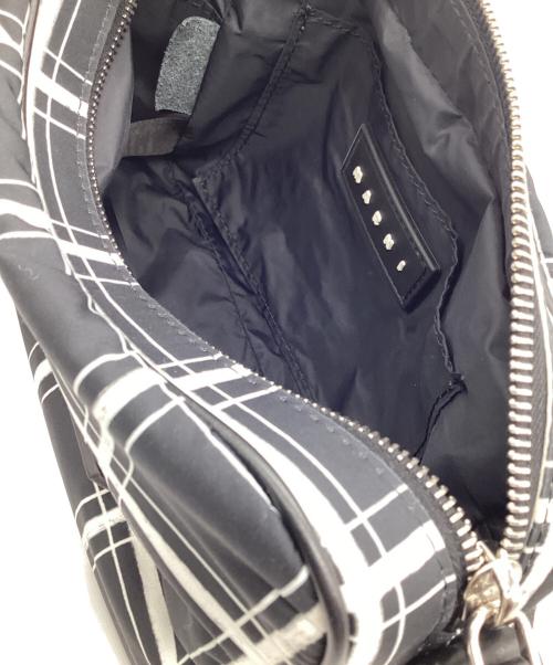 MARNI（マルニ）MARNI (マルニ) CHECK NYLON PUFF CAMERA BAG ブラックの古着・服飾アイテム