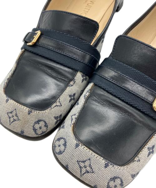 LOUIS VUITTON（ルイ ヴィトン）LOUIS VUITTON (ルイ ヴィトン) チャンキーヒールパンプス グレー サイズ:23.5cm(36 1/2)の古着・服飾アイテム