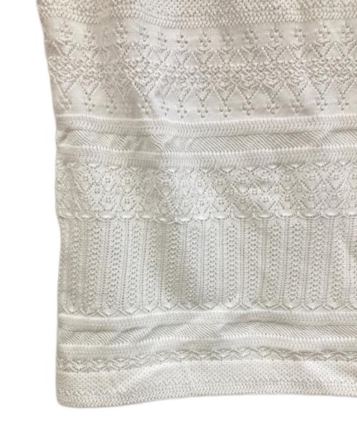 45R（フォーティファイブ・アール）45R (フォーティファイブ・アール) ニットレースNO SLEEVE TOP カットワークベスト ホワイト サイズ:Freeの古着・服飾アイテム