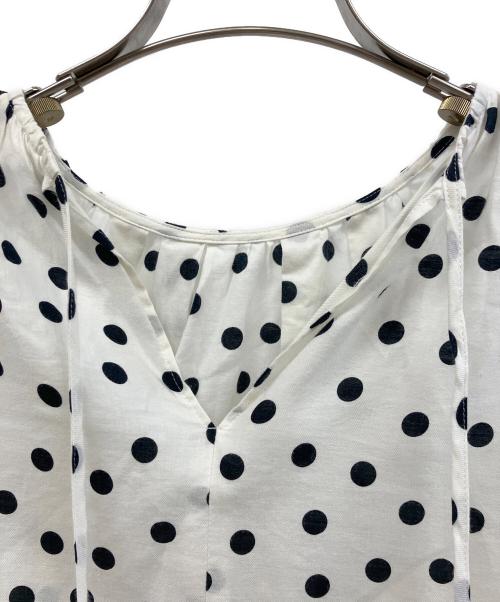 BALLSEY（ボールジィ）BALLSEY (ボールジィ) ドットプリントランタンスリーブブラウス ホワイト×ブラック サイズ:Mの古着・服飾アイテム