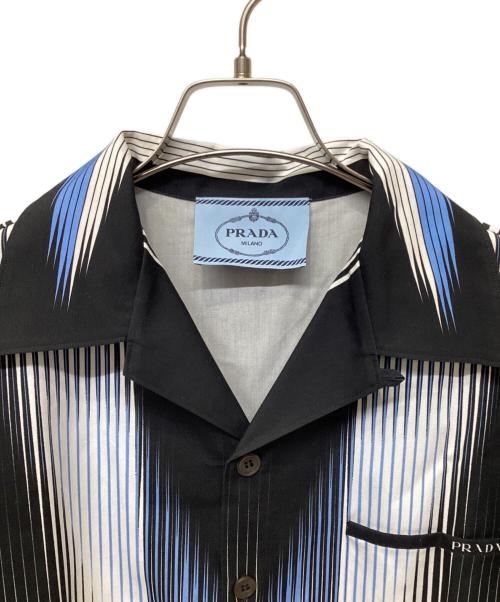 PRADA（プラダ）PRADA (プラダ) ストライプ 半袖シャツ ブルー×ブラック サイズ:Lの古着・服飾アイテム