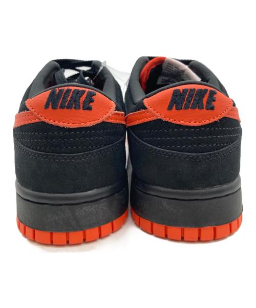 NIKE（ナイキ）NIKE (ナイキ) ローカットスニーカー ブラック×オレンジ サイズ:27.5cmの古着・服飾アイテム