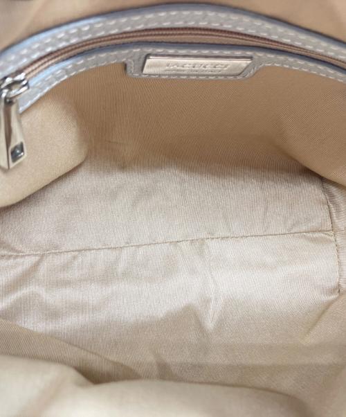IACUCCI（イアクッチ）IACUCCI (イアクッチ) レザーショルダーバッグ ベルタ ライトグレーS CERVO  ライトグレーの古着・服飾アイテム