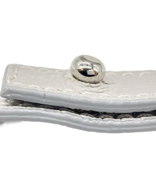 IACUCCI（イアクッチ）IACUCCI (イアクッチ) レザーショルダーバッグ ベルタ ライトグレーS CERVO  ライトグレーの古着・服飾アイテム