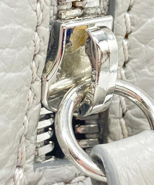 IACUCCI（イアクッチ）IACUCCI (イアクッチ) レザーショルダーバッグ ベルタ ライトグレーS CERVO  ライトグレーの古着・服飾アイテム