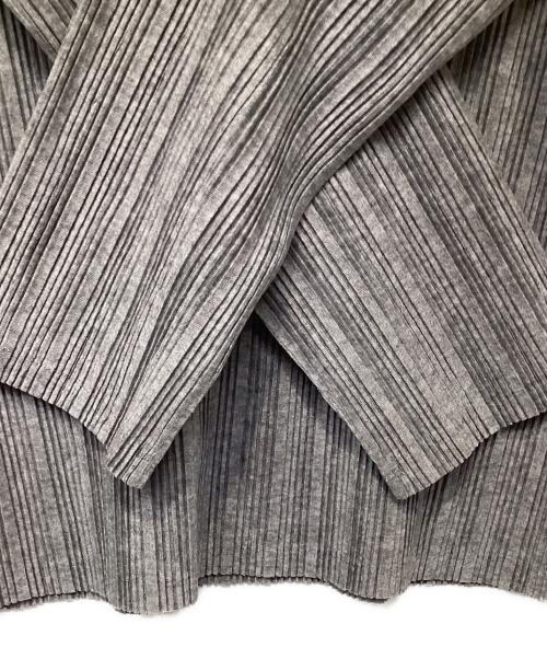 PLEATS PLEASE（プリーツプリーズ）PLEATS PLEASE (プリーツプリーズ) タートルネックプリーツカットソー グレー サイズ:3の古着・服飾アイテム