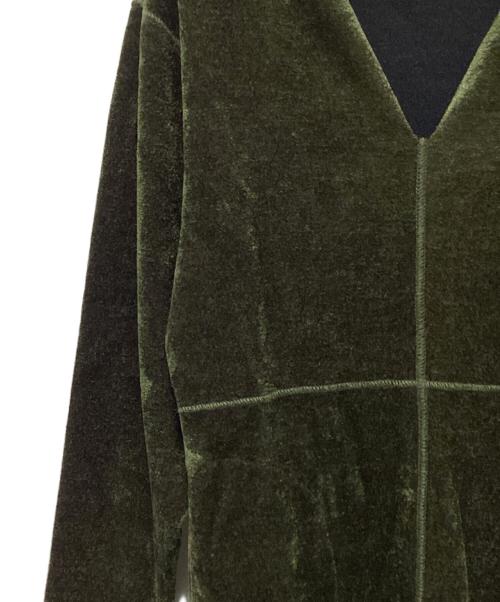Mame Kurogouchi（マメクロゴウチ）Mame Kurogouchi (マメクロゴウチ) V-Neck Velour Knit Dress カーキ サイズ:2の古着・服飾アイテム