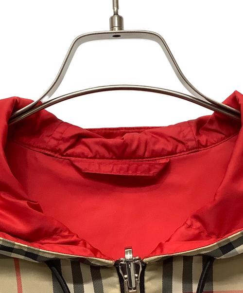 BURBERRY（バーバリー）BURBERRY (バーバリー) リバーシブルマウンテンパーカー ベージュ サイズ:Mの古着・服飾アイテム