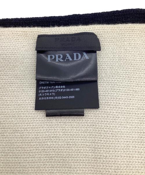 PRADA（プラダ）PRADA (プラダ) ロゴマフラー ブラック×ホワイトの古着・服飾アイテム