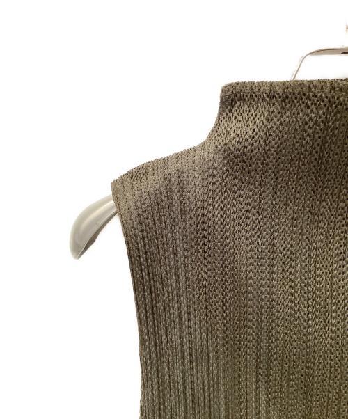 PLEATS PLEASE（プリーツプリーズ）PLEATS PLEASE (プリーツプリーズ) ノースリーブブラウス ブラウン サイズ:3の古着・服飾アイテム