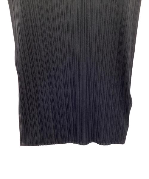 PLEATS PLEASE（プリーツプリーズ）PLEATS PLEASE (プリーツプリーズ) ノースリーブブラウス ブラック サイズ:3の古着・服飾アイテム