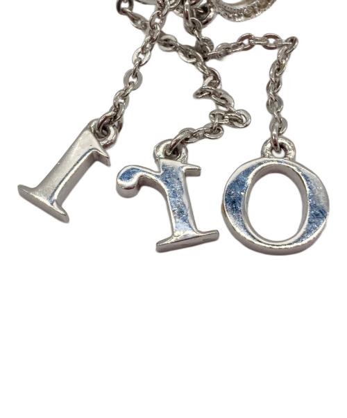 Christian Dior（クリスチャン ディオール）Christian Dior (クリスチャン ディオール) Christian Dior（クリスチャン ディオール）ライトストーン付きロゴイヤリング シルバーカラーの古着・服飾アイテム