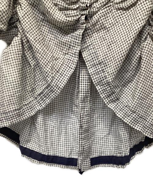 tricot COMME des GARCONS（トリココムデギャルソン）tricot COMME des GARCONS (トリココムデギャルソン) フリルブラウス ライトグレー サイズ:Ｍの古着・服飾アイテム