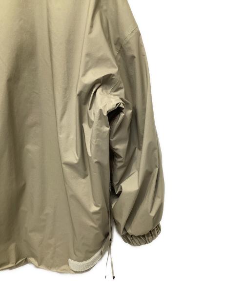 HYKE（ハイク）HYKE (ハイク) ENTRANT THERMAL SMOCK ベージュ サイズ:4の古着・服飾アイテム