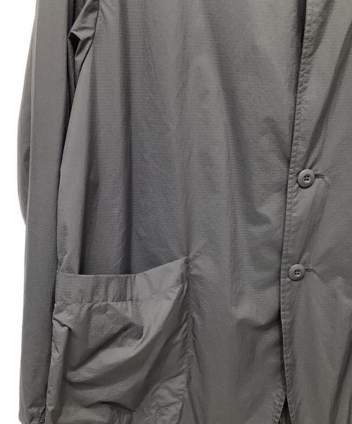 DAIWA PIER39（ダイワ ピア39）DAIWA PIER39 (ダイワ ピア39) TECH TRAVEL 2B JACKE グレー サイズ:Lの古着・服飾アイテム