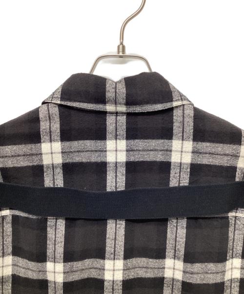 RICK OWENS（リックオウエンス）RICK OWENS (リックオウエンス) ノースリーブシャツ ブラック×ホワイト サイズ:50の古着・服飾アイテム