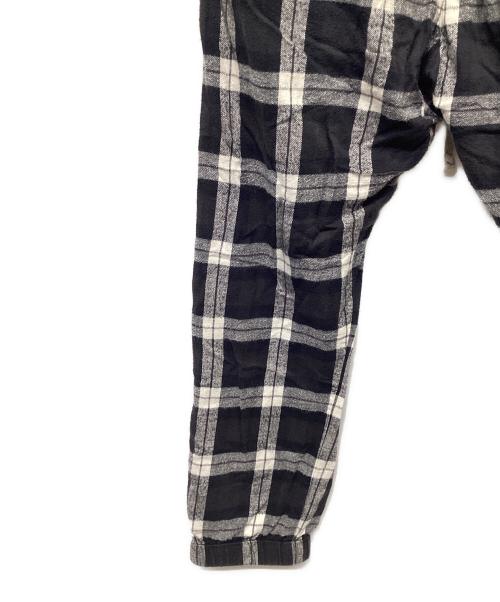 RICK OWENS（リックオウエンス）RICK OWENS (リックオウエンス) CHECK TRACK PANTS ブラック×ホワイト サイズ:36の古着・服飾アイテム