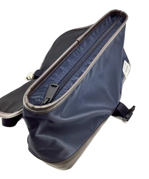 PORTER（ポーター）PORTER (ポーター) sac'sbar (サックスバー) ボディーバッグ ネイビー×ブラウンの古着・服飾アイテム