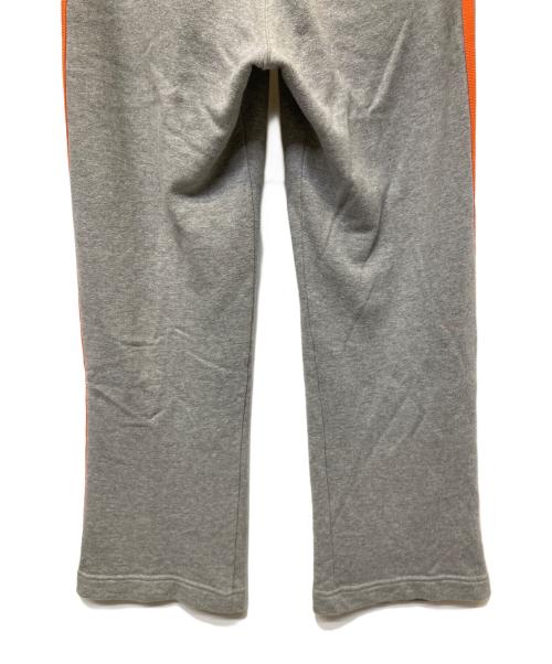 Needles（ニードルズ）Needles (ニードルズ) SWEAT TRACK PANT　22AW STUDIOUS別注 ライトグレー×オレンジ サイズ:Sの古着・服飾アイテム