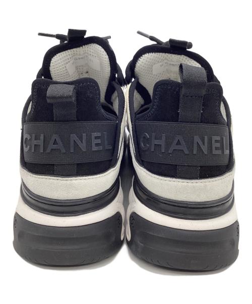 CHANEL（シャネル）CHANEL (シャネル) ローカットスニーカー ホワイト×ブラック サイズ:25.5cmの古着・服飾アイテム