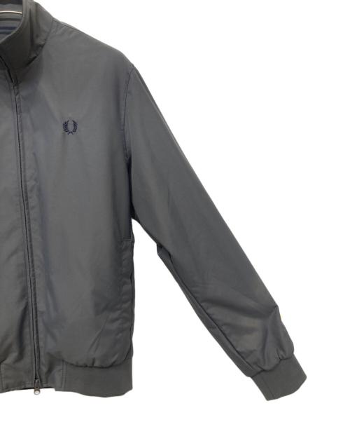 FRED PERRY（フレッドペリー）FRED PERRY (フレッドペリー) ナイロンジャケット グレー サイズ:Sの古着・服飾アイテム