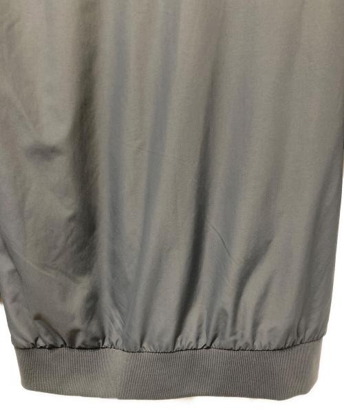 FRED PERRY（フレッドペリー）FRED PERRY (フレッドペリー) ナイロンジャケット グレー サイズ:Sの古着・服飾アイテム