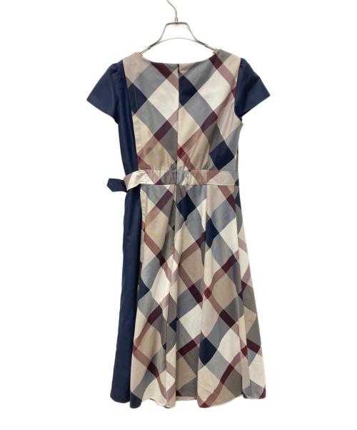 BLUE LABEL CRESTBRIDGE（ブルーレーベルクレストブリッジ）BLUE LABEL CRESTBRIDGE (ブルーレーベルクレストブリッジ) チェックライトクロッシングツイル切替ドレス半袖ワンピース ネイビー サイズ:38の古着・服飾アイテム