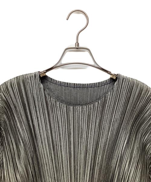 PLEATS PLEASE（プリーツプリーズ）PLEATS PLEASE (プリーツプリーズ) 長袖カットソー グレー サイズ:4の古着・服飾アイテム