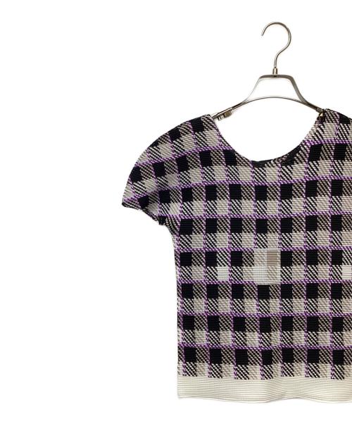 ISSEY MIYAKE me（イッセイ ミヤケ ミー）ISSEY MIYAKE me (イッセイ ミヤケ ミー) 半袖カットソー ホワイト×ブラック×パープル サイズ:FREEの古着・服飾アイテム