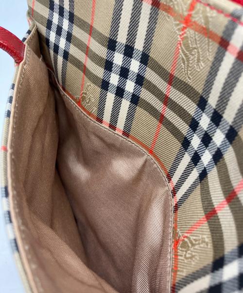 BURBERRY（バーバリー）BURBERRY (バーバリー) ハンドバッグ レッドの古着・服飾アイテム