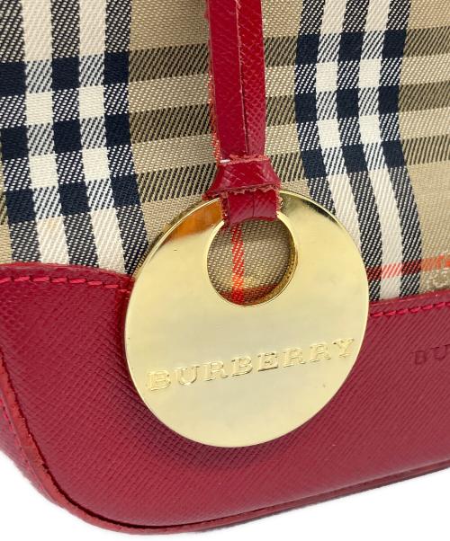BURBERRY（バーバリー）BURBERRY (バーバリー) ハンドバッグ レッドの古着・服飾アイテム