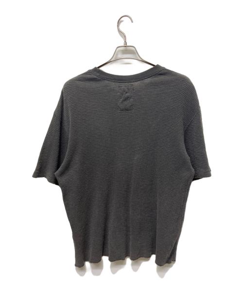 stussy（ステューシー）stussy (ステューシー) PIGMENT DYED SS THERMAL グレー サイズ:Mの古着・服飾アイテム