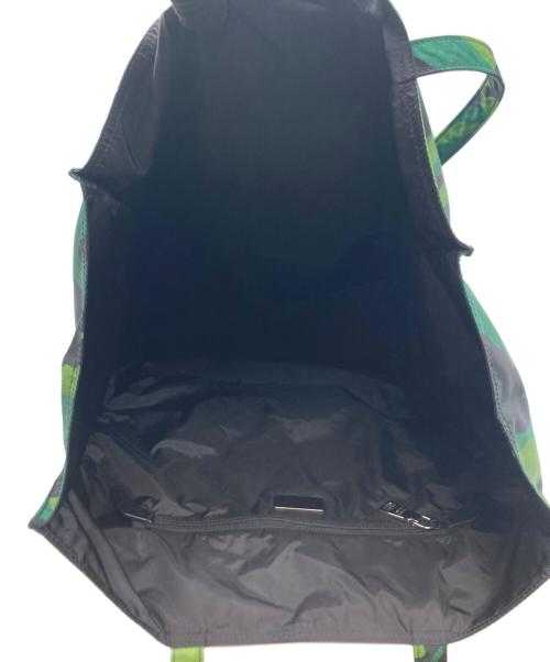 PRADA（プラダ）PRADA (プラダ) トートバッグ　カモフラージュ柄　 グリーンの古着・服飾アイテム