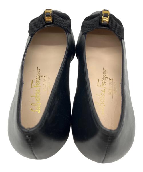 Salvatore Ferragamo（サルヴァトーレ フェラガモ）Salvatore Ferragamo (サルヴァトーレ フェラガモ) パンプス ブラック サイズ:4の古着・服飾アイテム