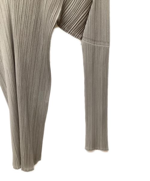 PLEATS PLEASE（プリーツプリーズ）PLEATS PLEASE (プリーツプリーズ) プルオーバーブラウス グレー サイズ:3の古着・服飾アイテム