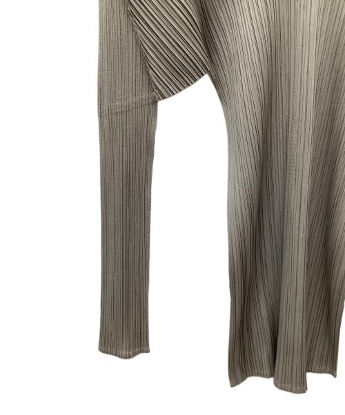 PLEATS PLEASE（プリーツプリーズ）PLEATS PLEASE (プリーツプリーズ) プルオーバーブラウス グレー サイズ:3の古着・服飾アイテム