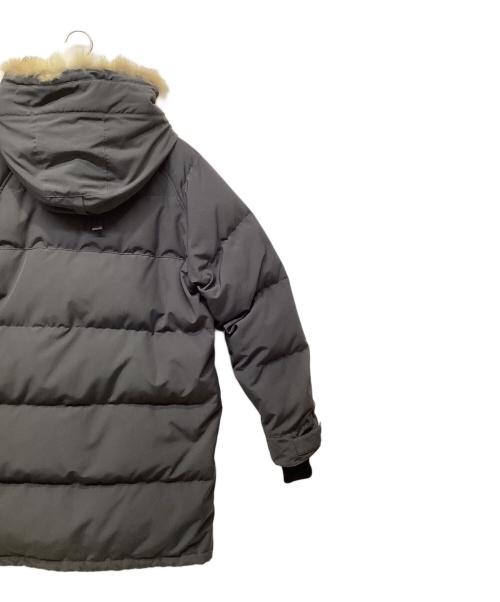 CANADA GOOSE（カナダグース）CANADA GOOSE (カナダグース) ダウンコート グレー サイズ:XLの古着・服飾アイテム