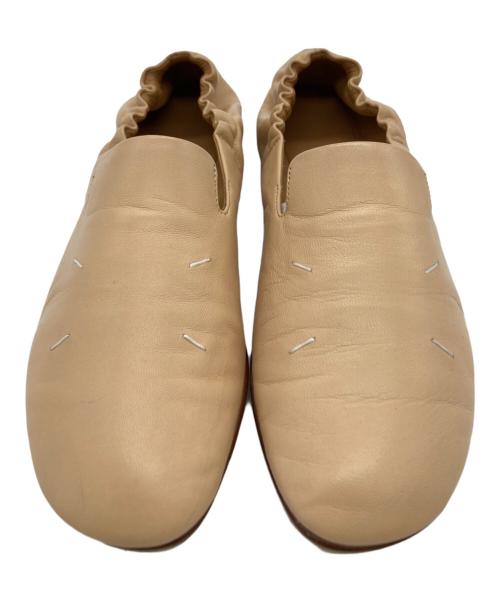 Maison Margiela（メゾンマルジェラ）Maison Margiela (メゾンマルジェラ) Kiki Ruched Flats 4ステッチ フラットシューズ ベージュ サイズ:36の古着・服飾アイテム