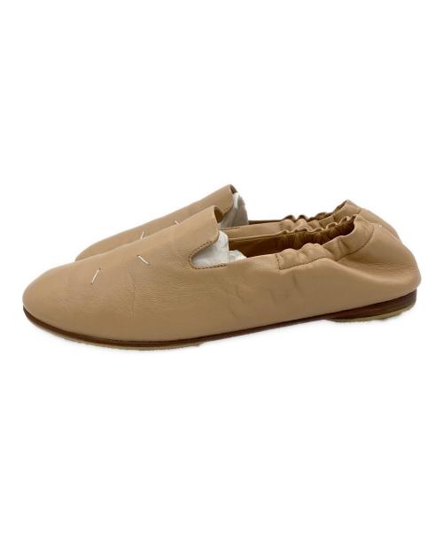 Maison Margiela（メゾンマルジェラ）Maison Margiela (メゾンマルジェラ) Kiki Ruched Flats 4ステッチ フラットシューズ ベージュ サイズ:36の古着・服飾アイテム