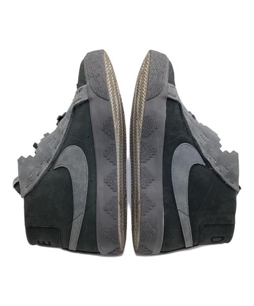 NIKE（ナイキ）NIKE (ナイキ) スニーカー グレー サイズ:26.5cmの古着・服飾アイテム