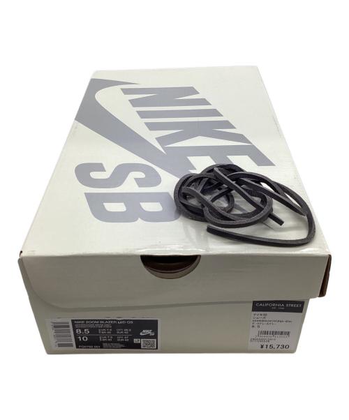 NIKE（ナイキ）NIKE (ナイキ) スニーカー グレー サイズ:26.5cmの古着・服飾アイテム