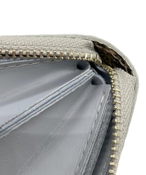 ANNAK（アナック）annak (アナック) 2つ折り財布 グレーの古着・服飾アイテム