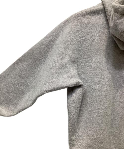 SUPREME（シュプリーム）SUPREME (シュプリーム) プルオーバーパーカー グレー サイズ:Ｓの古着・服飾アイテム
